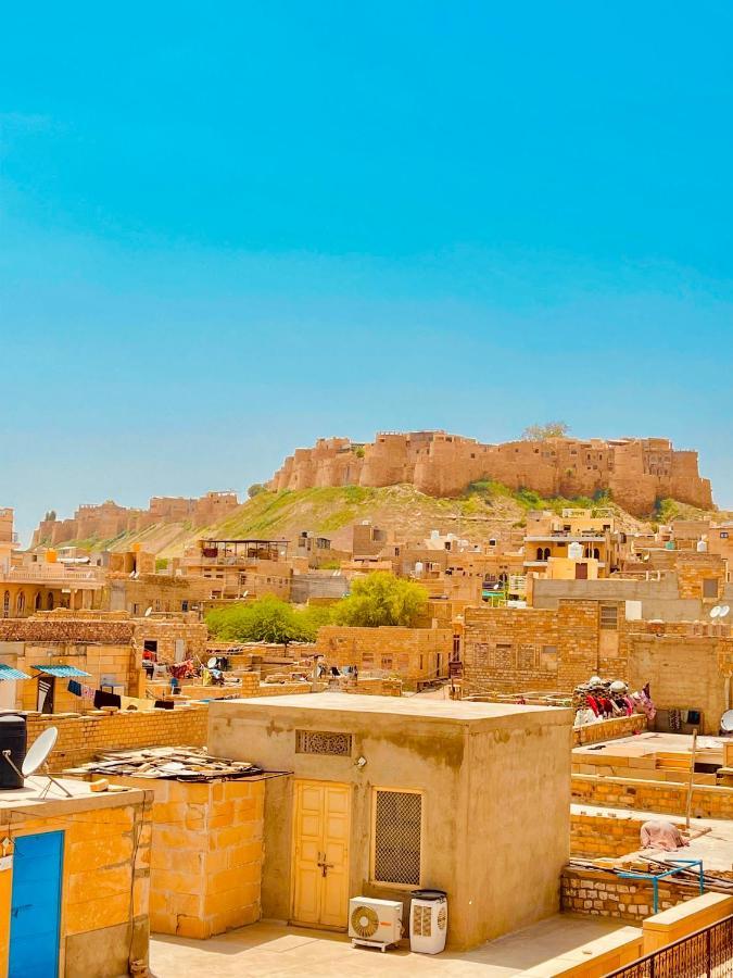 Jaisalmer Hostel Crowd ภายนอก รูปภาพ