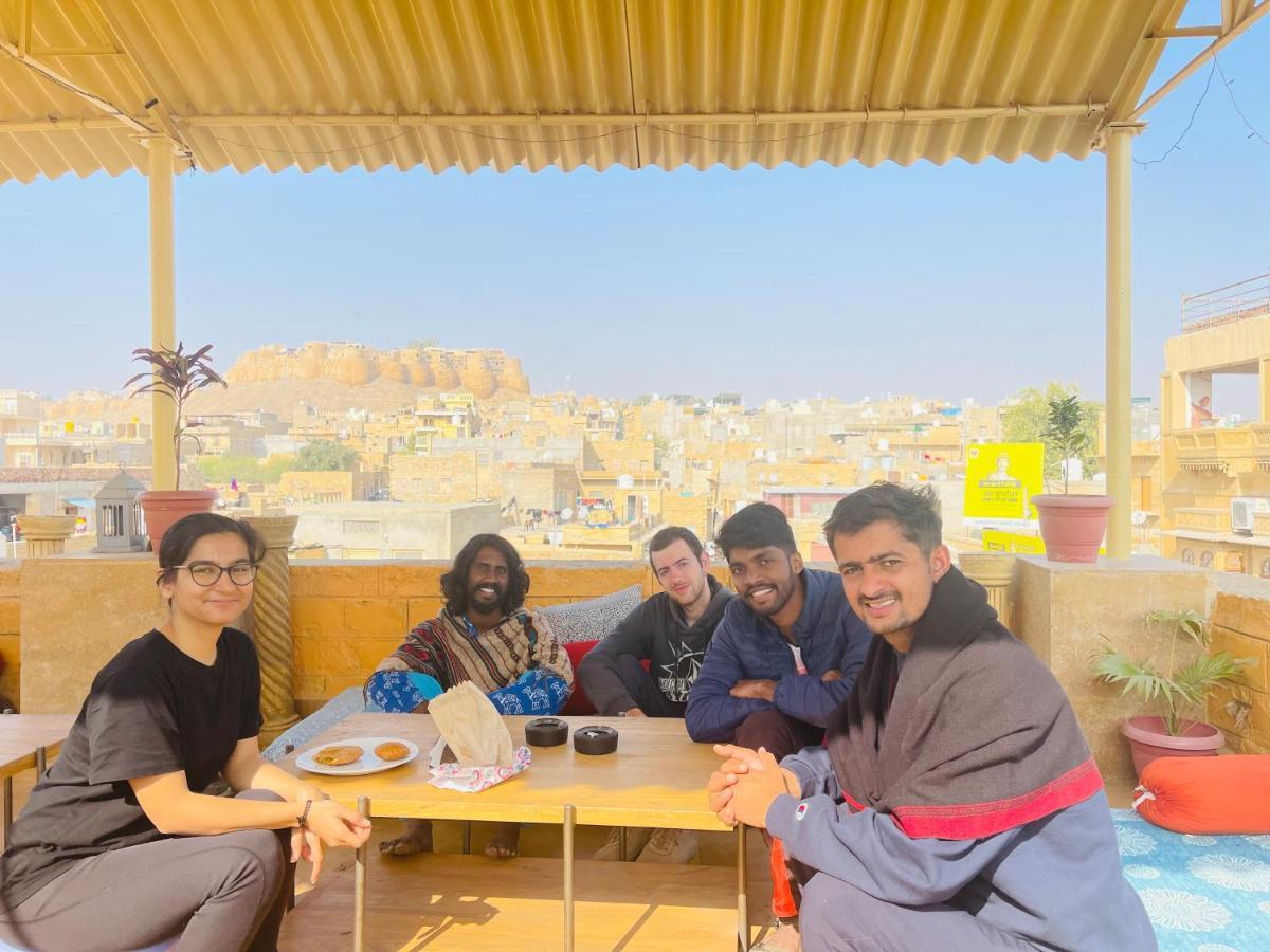 Jaisalmer Hostel Crowd ภายนอก รูปภาพ