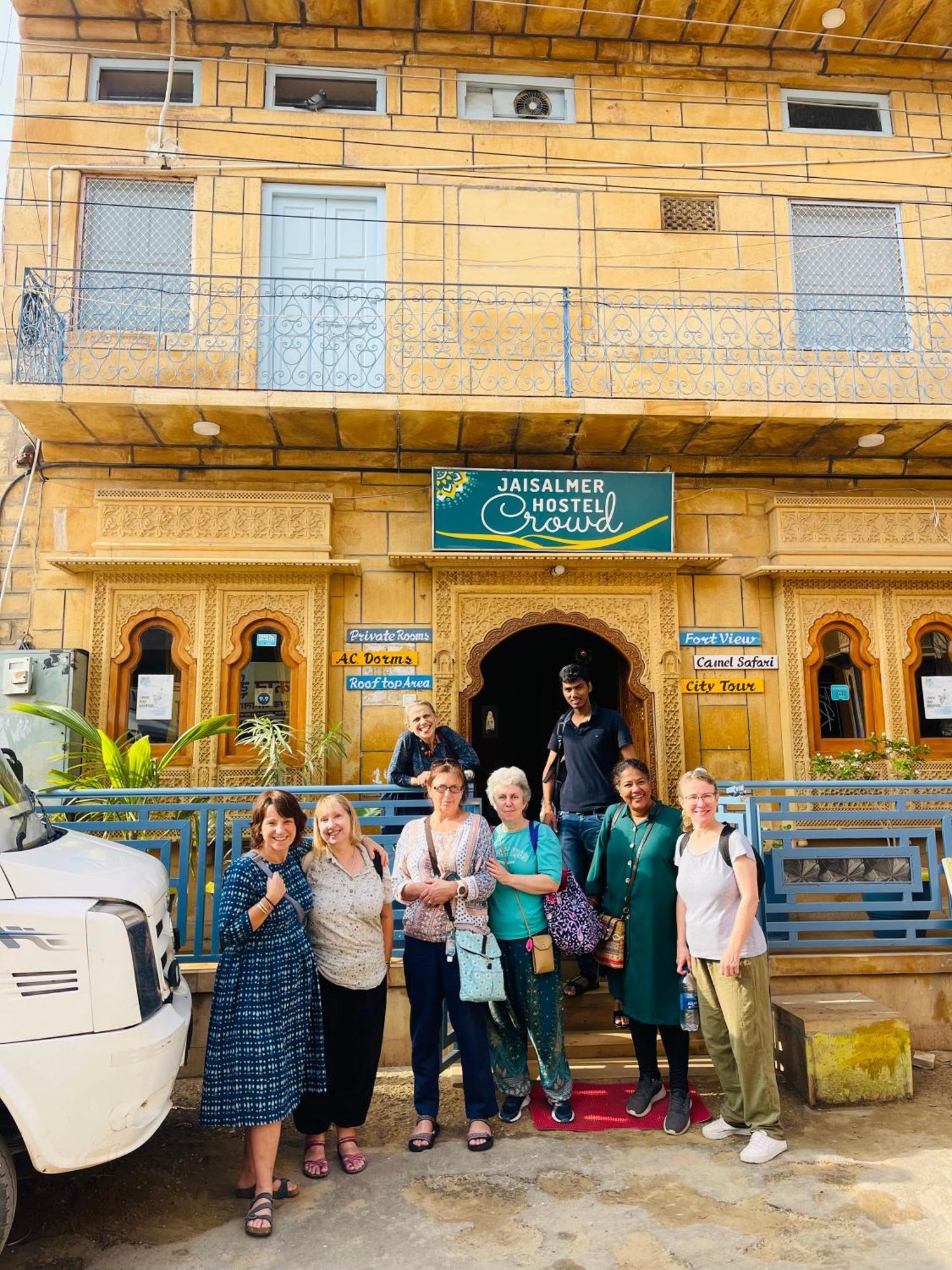 Jaisalmer Hostel Crowd ภายนอก รูปภาพ