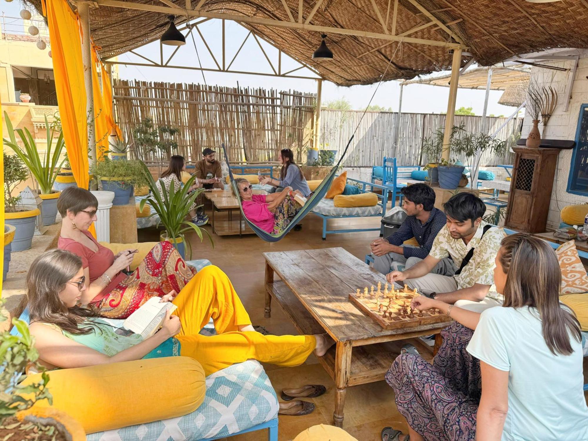 Jaisalmer Hostel Crowd ภายนอก รูปภาพ